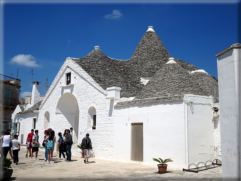 foto Alberobello